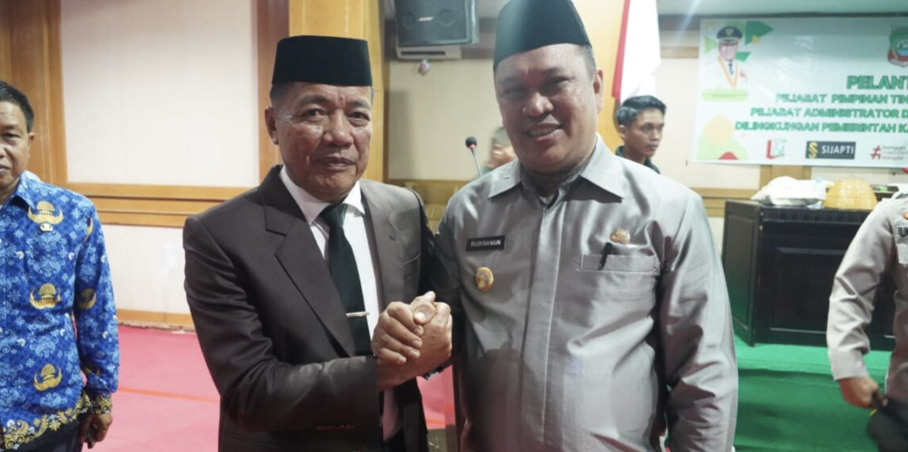 Suharto Kasim Panto Duduki Kursi Sekretaris DPRD Konut